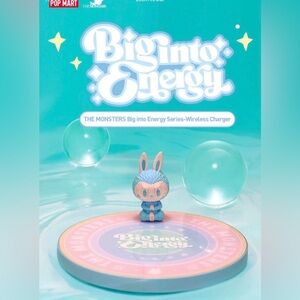 Pop Mart Big Into Energy Wireless Charger